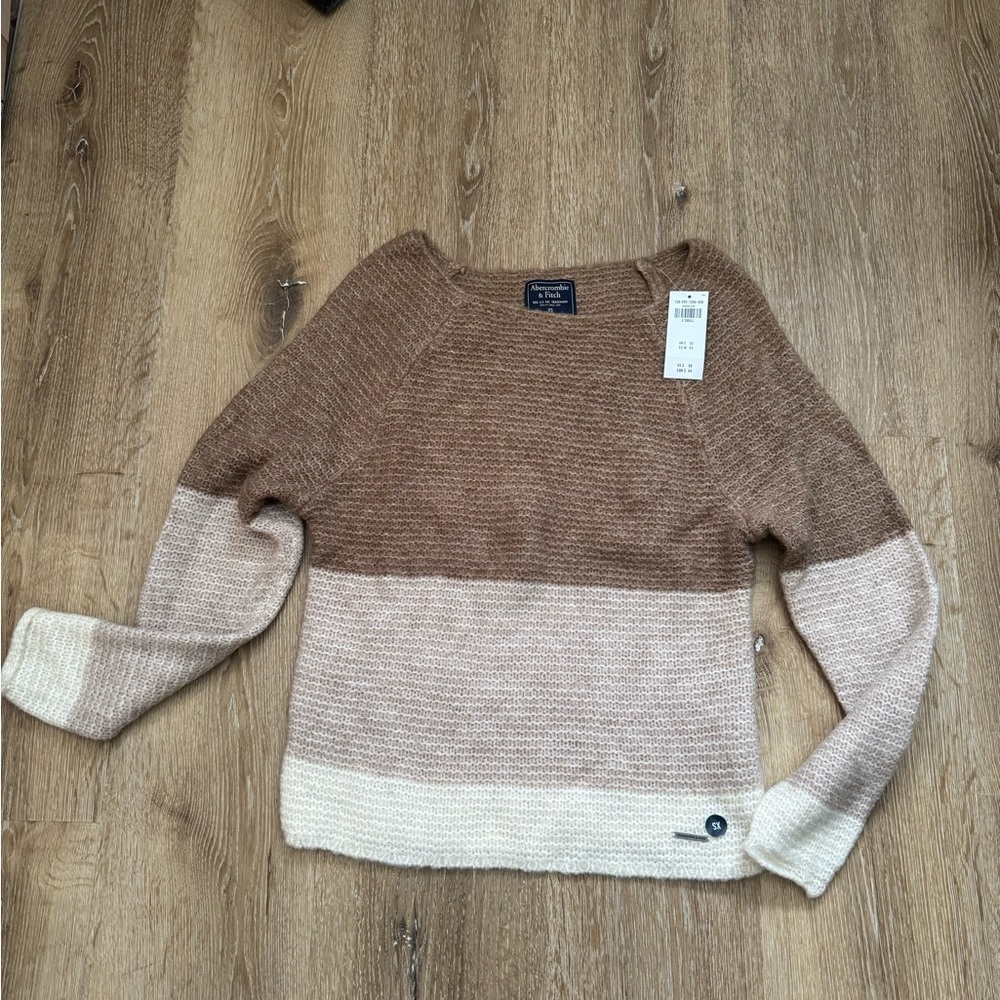 Abercrombie & Fitch Tri-Tone Sweater - Brown, Beige, Cream Women XS